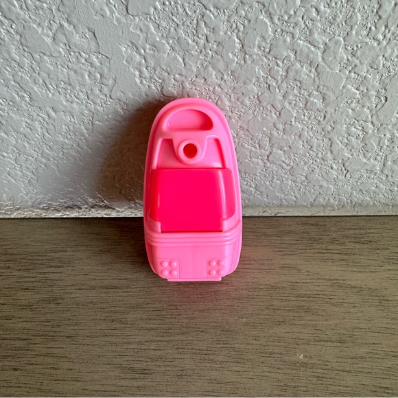 Vintage Barbie Doll Pink Vacuum Toy Accessory - Picture 5 of 6